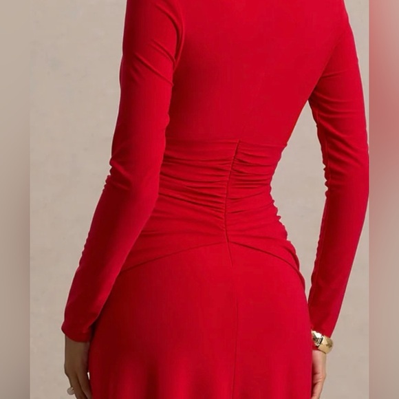 Club London ESTRELLA Red High-Neck Maxi Dress With Ruched Detailing - Picture 6 of 16